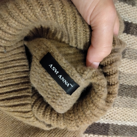 ASM Anna Women's Turtleneck Sweater Size XS Brown 100% Wool - Picture 3 of 8